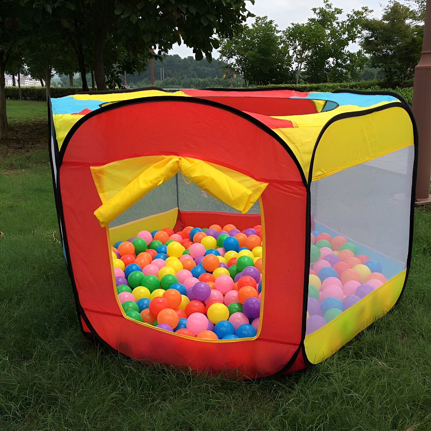 Hexa Ball Pit - Lil Bug